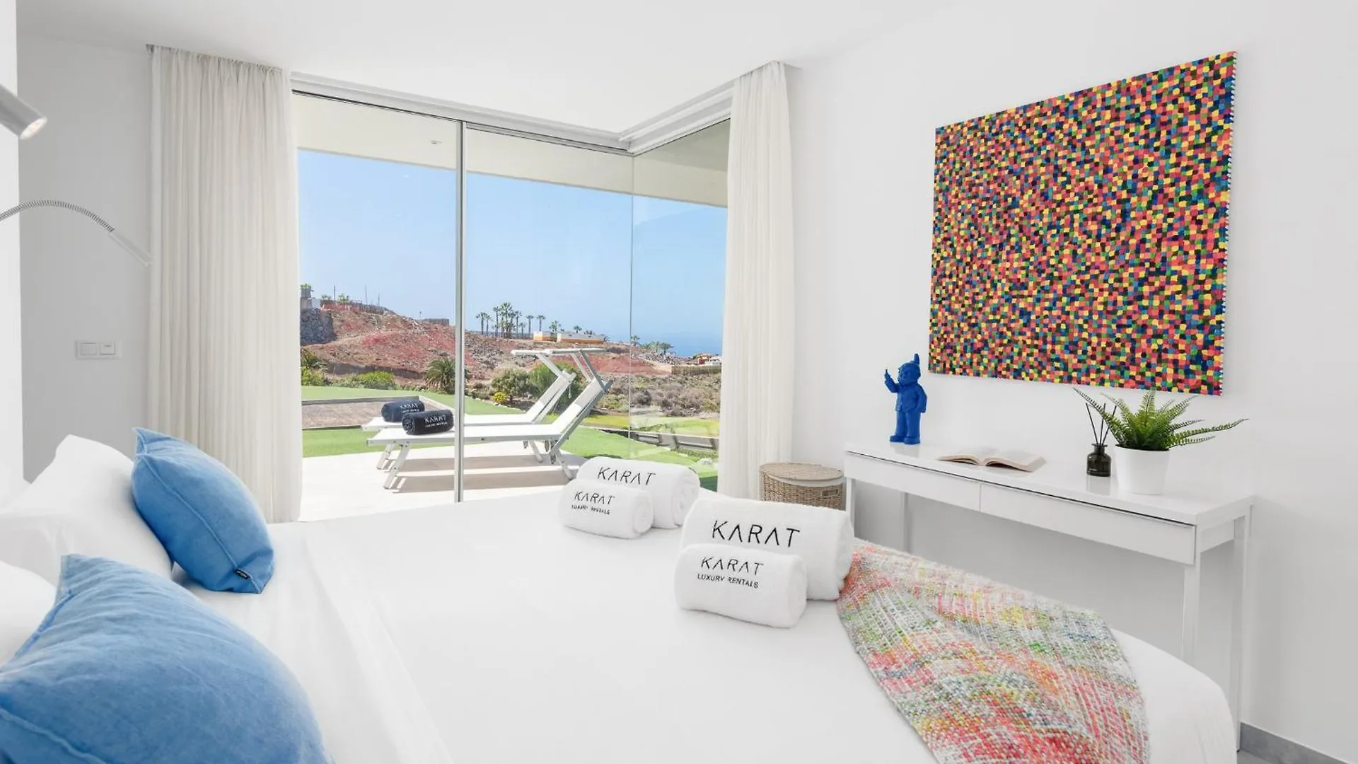Karat Villa Zambrano Guia de Isora  Spain